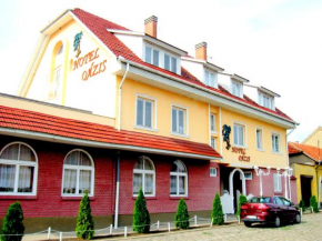  Oázis Hotel Étterem  Кишкунфеледьхаза